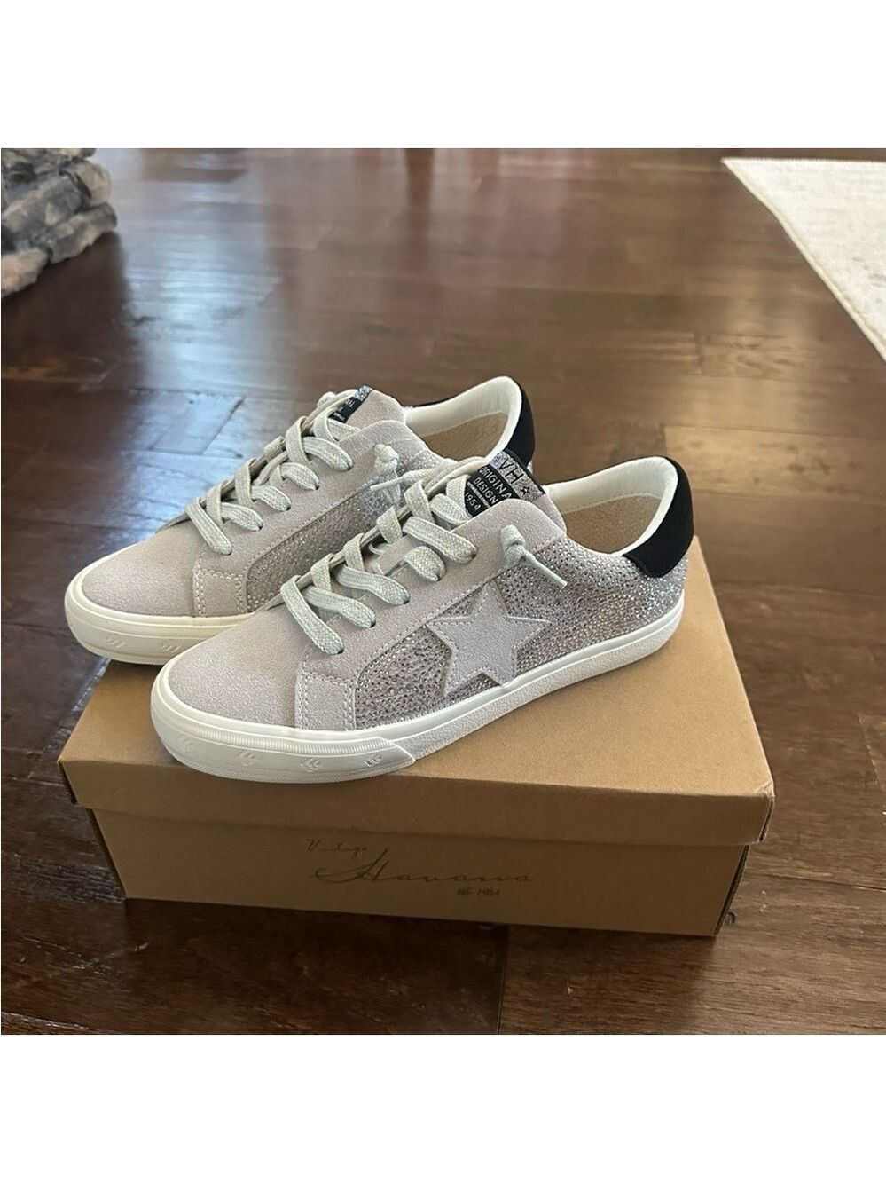 Vintage Havana rhinestone sneaker-size 7.5-grey/silver-brand new - Picture 10 of 15